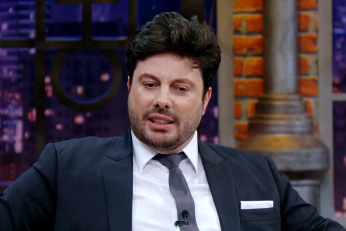 Danilo Gentili no The Noite - Foto: SBT