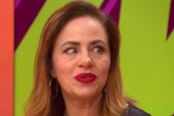 Karine Teles. (Foto: reprodução/TV Brasil)