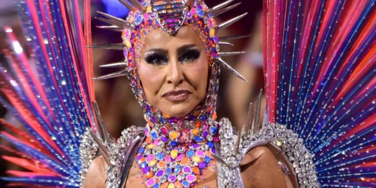 Após Sabrina Sato perder filho, Globo suspende vendas do programa de carnaval da apresentadora