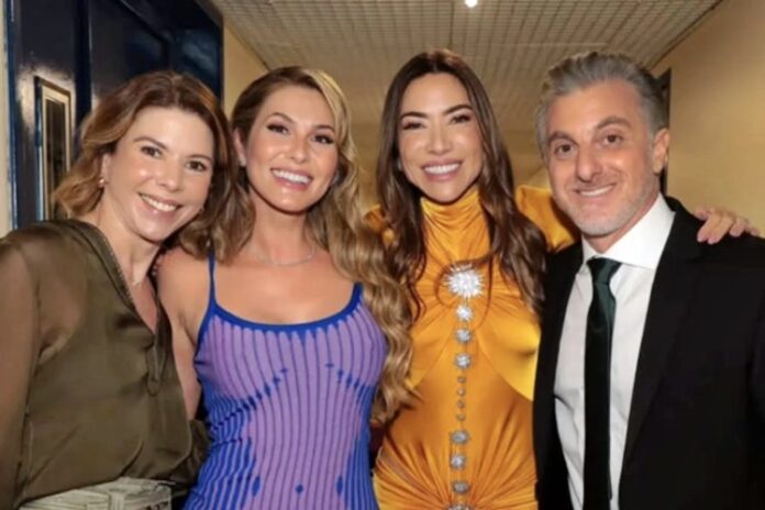 Daniela, Lívia Andrade, Patrícia Abravanel e Luciano Huck