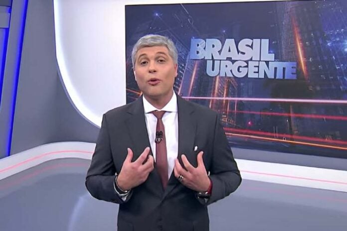 Joel Datena desabafando ao vivo no Brasil Urgente (Reprodução: Band TV)