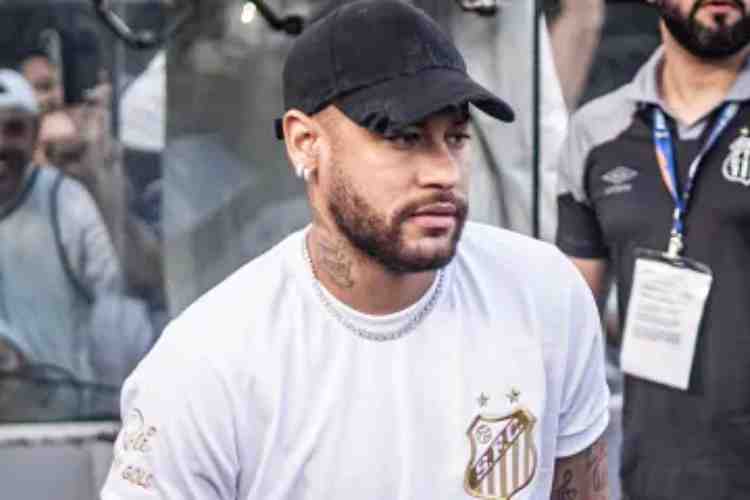 Neymar com a camisa do Santos (Foto: Raul Baretta/ Santos FC)