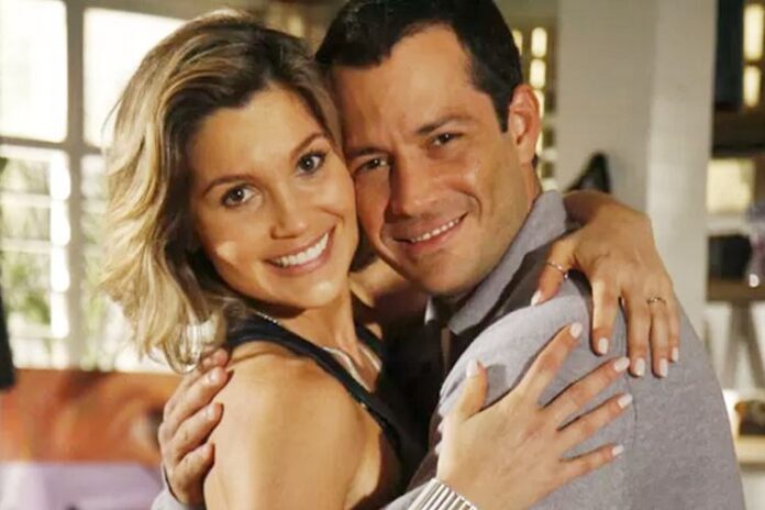 Dafne e Gabriel em Caras & Bocas - Foto: Globo