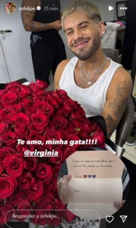 A reação de Zé Felipe ao receber as flores da esposa Virginia Fonseca: (Reprodução: Instagram)